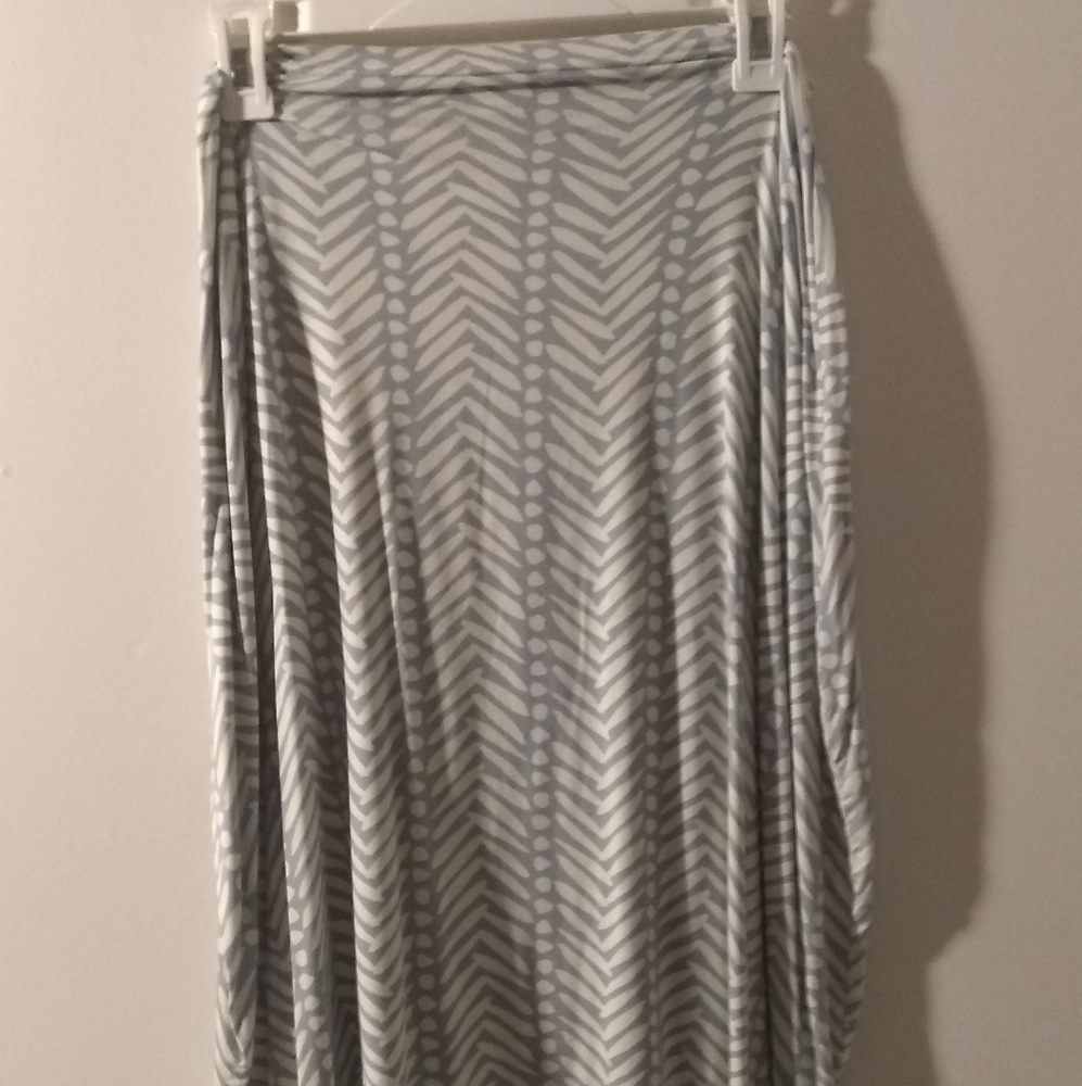 Milk snob skirt